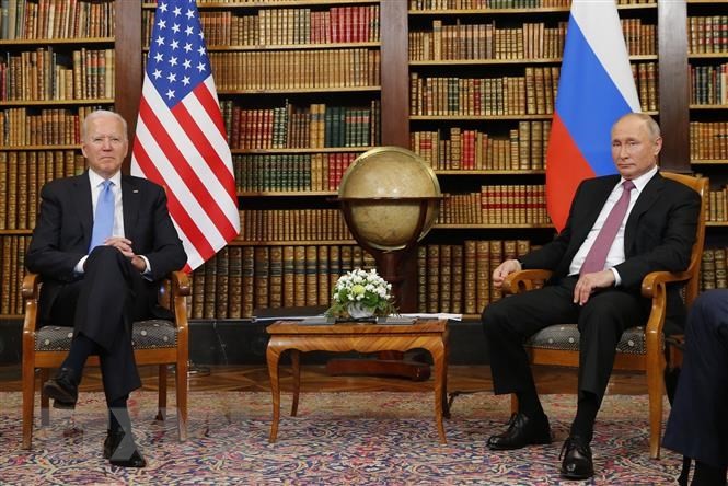 Mỹ sẽ sớm buộc phải làm hòa với Nga?