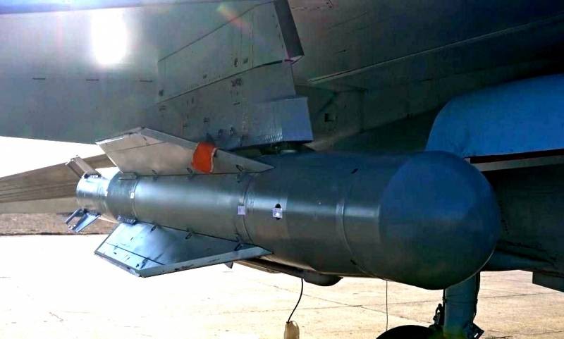 Siêu bom UPAB-1500V tung hoành trên chiến trường