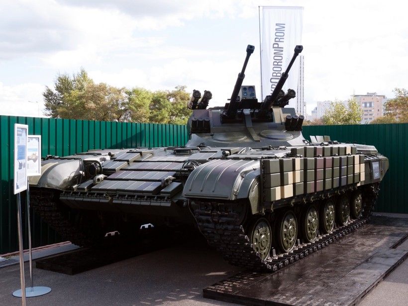 Một mẫu xe chiến đấu hỗ trợ tăng được Ukraine hóa cải từ xe tăng T-64BV.