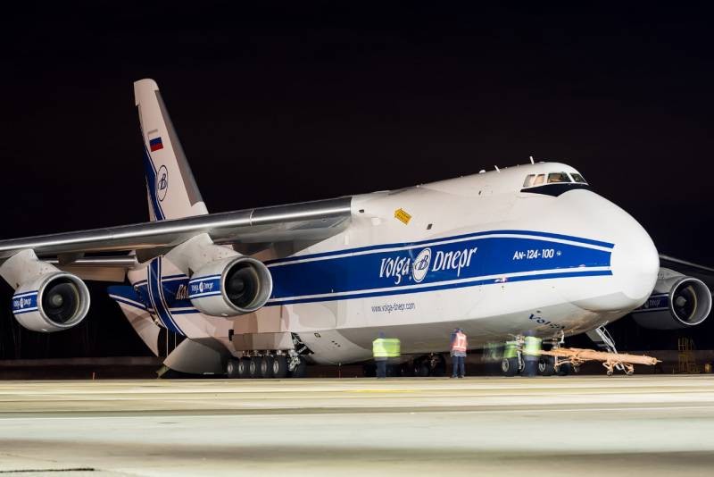 Moscow muốn 'giải quyết hòa bình' vấn đề máy bay An-124 Ruslan bị bắt giữ