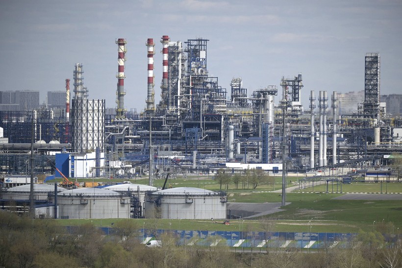 Lệnh cấm xuất khẩu dầu diesel của Moscow khiến châu Âu chao đảo