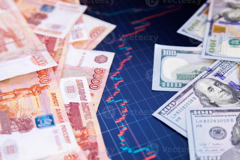 Tỷ giá đô la bắt đầu tăng trở lại: 'Phép thuật' không giúp ích được đồng rúp?