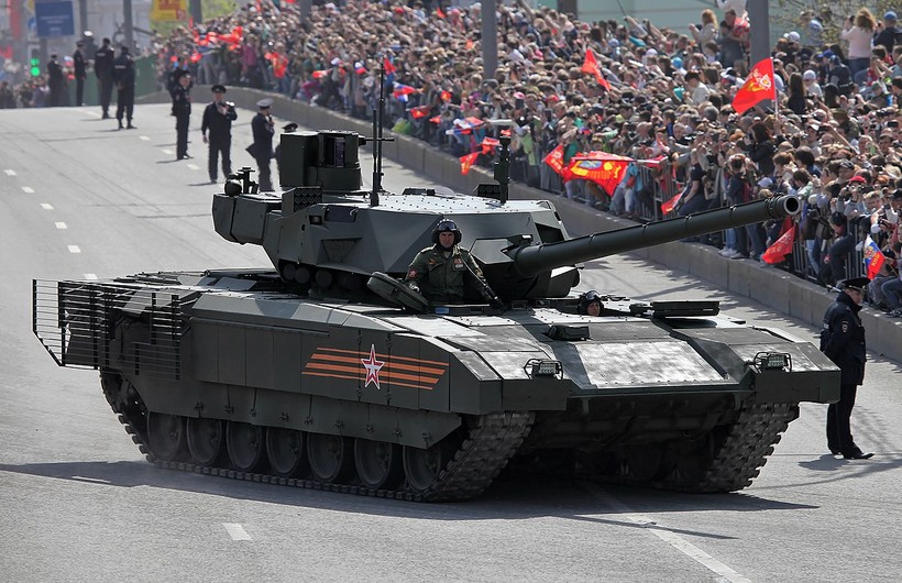 Hé lộ thông tin mới nhất về T-14 Armata và 2S35 Koalitsiya-SV