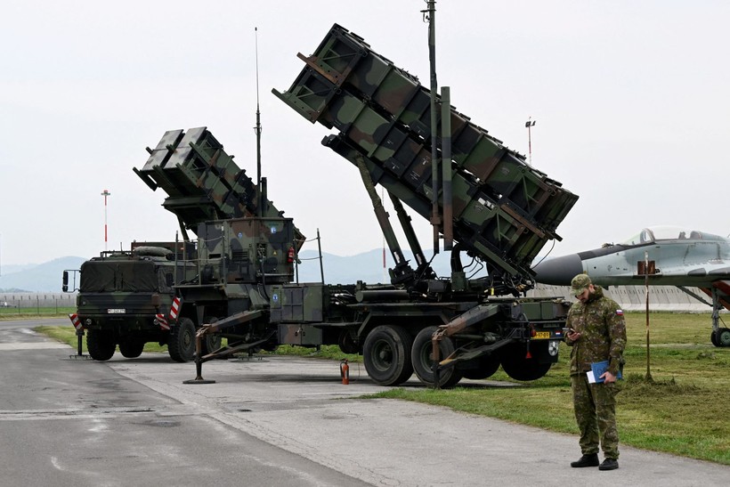 NATO đặt mua 1.000 tên lửa cho hệ thống phòng không Patriot