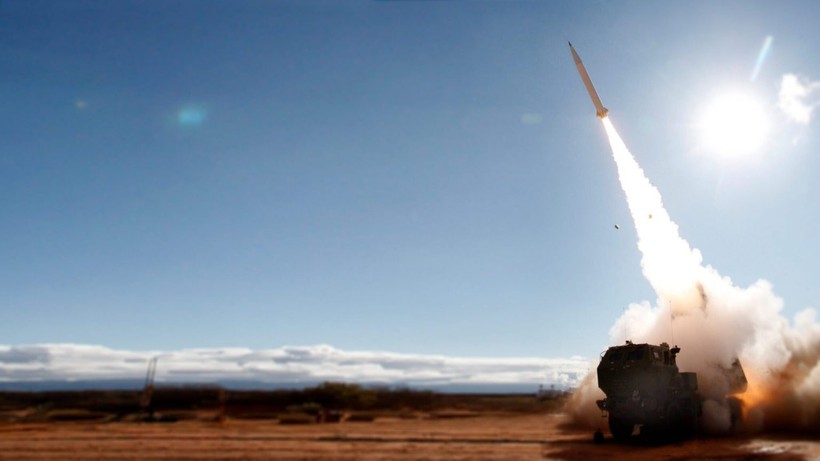 Mỹ bắt đầu mua hàng loạt tên lửa tấn công chính xác thay thế ATACMS