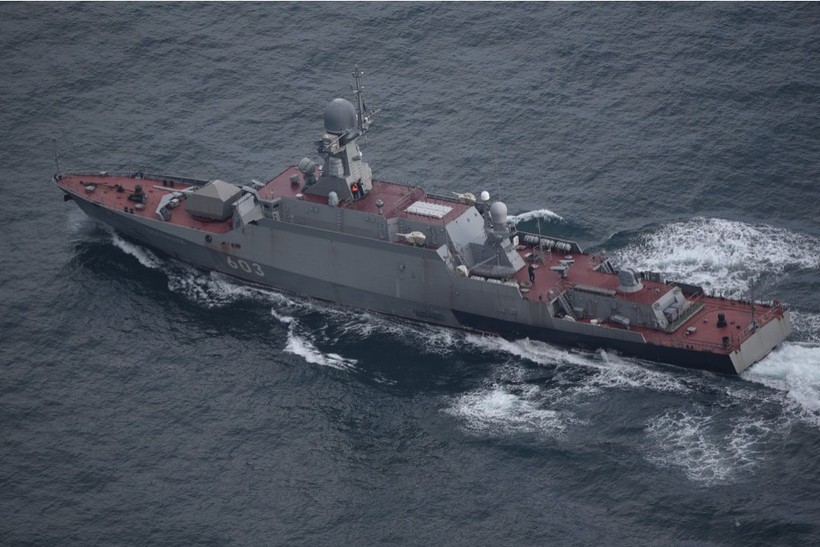 Tàu tên lửa Serpukhov hư hỏng sau vụ cháy bất ngờ ở Kaliningrad
