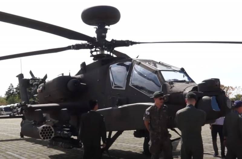 Hàn Quốc mua lô trực thăng tấn công AH-64E Apache thứ hai