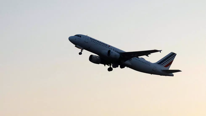 Máy bay Airbus A350 của Air France đã bay từ Paris (Pháp) đến Montreal (Canada) vào ngày 18/5 sử dụng nhiên liệu sinh học thân thiện với môi trường. (Ảnh: AFP).