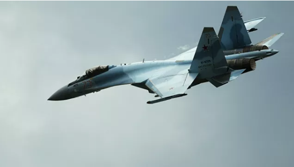  Truyền thông Mỹ lại đánh giá Su-35S của Nga vượt trội hơn F-22 Raptor
