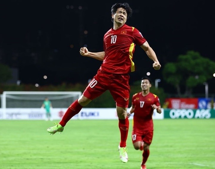 Ngày mai 15/12, đội tuyển Việt Nam sẽ gặp đội tuyển Indonesia. Ảnh AFP.