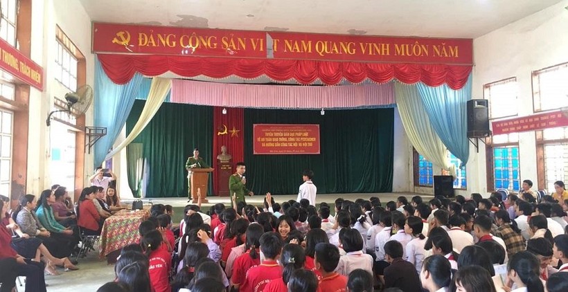 Trường PTDTNT THCS&THPT Bắc Yên (tỉnh Sơn La) tại buổi sinh hoạt ngoại khóa. Ảnh NT.