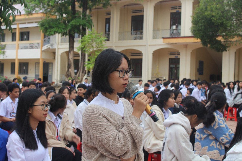 Học sinh Trường THPT DTNT N’Trang Long (tỉnh Đắk Lắk). Ảnh NTCC.