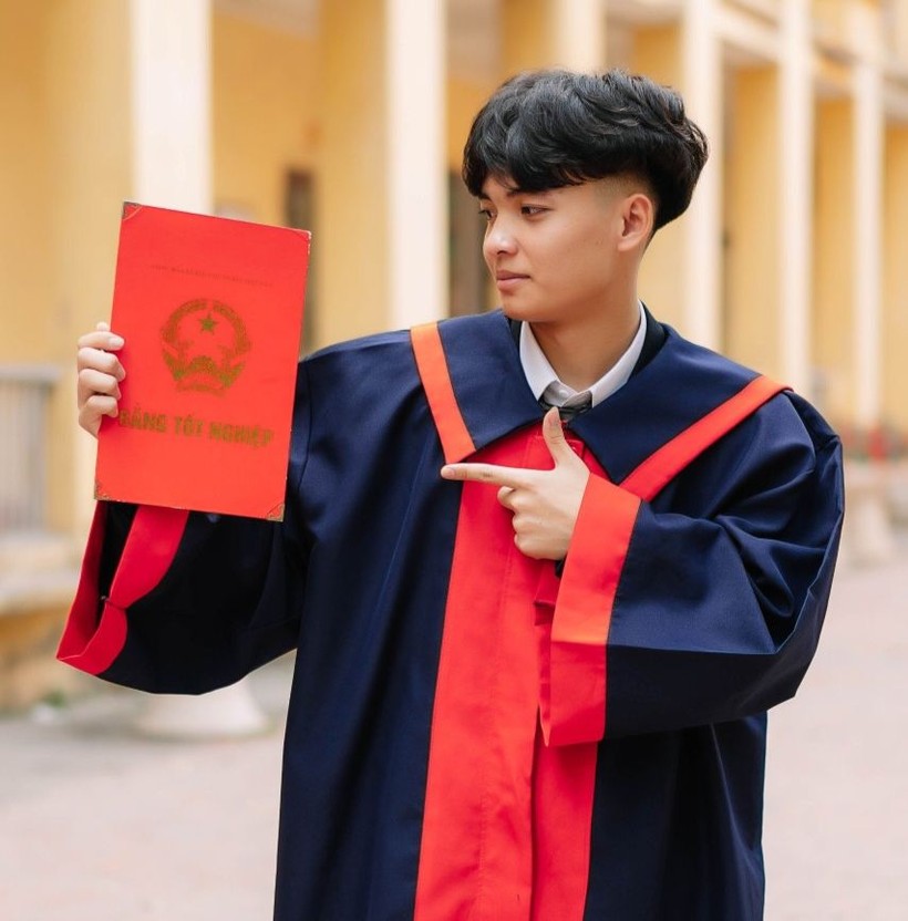 Nguyễn Đình Kiệt - hiện là sinh viên ngành Luật, Trường ĐH Luật Hà Nội.