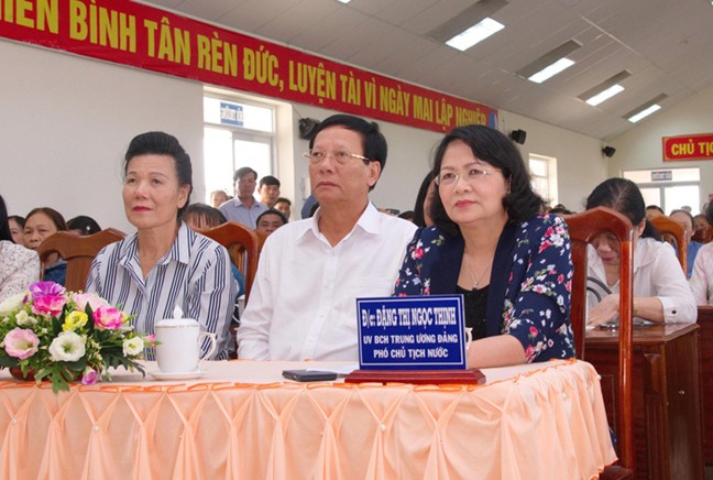 FrieslandCampina Việt Nam vinh dự cùng Hội Liên Hiệp Phụ Nữ Việt Nam mang xuân đến người nghèo