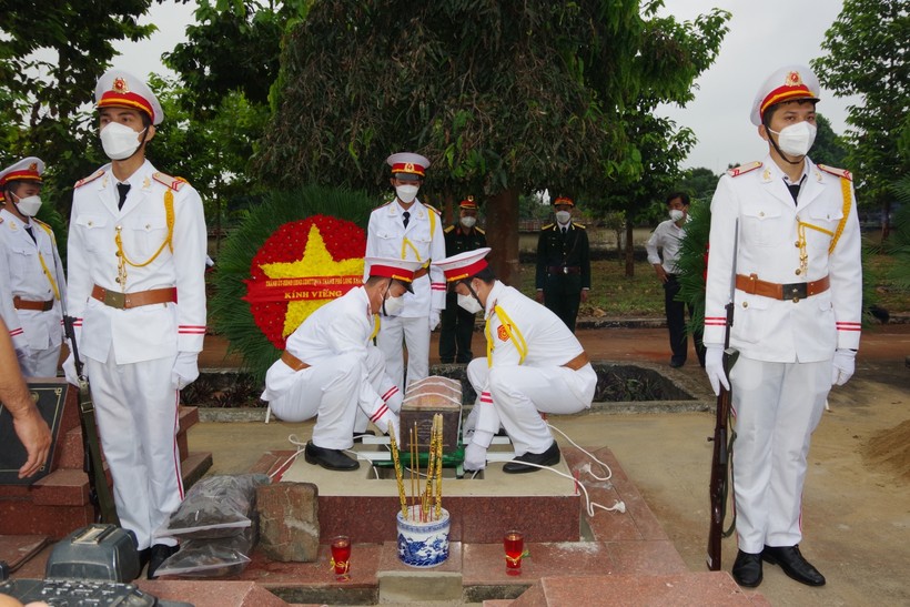 Đồng Nai tổ chức an táng hài cốt liệt sĩ mới được phát hiện tại TP Long Khánh