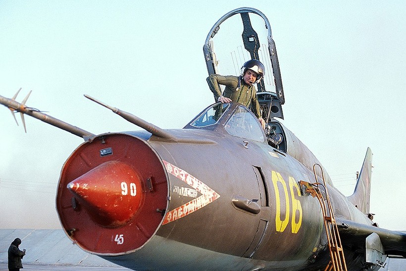 Chiến đấu cơ Su-17 làm nhiệm vụ chiến đấu ở những thập niên 70.
