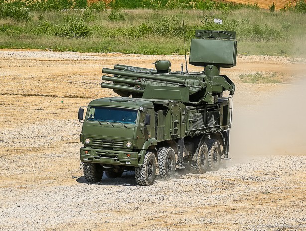 Tổ hợp pháo – tên lửa phòng không “Pantsir-1” sẽ bảo vệ S-300 tại Syria