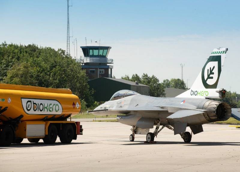 Hà Lan quyết định sử dụng nhiên liệu sinh học cho máy bay chiến đấu