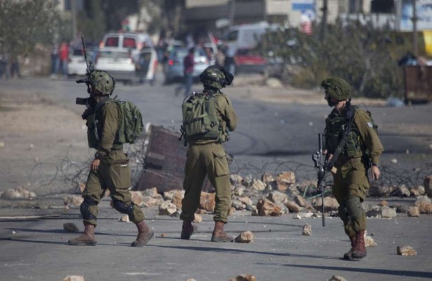 Người Palestine đâm xe vào binh sĩ Israel
