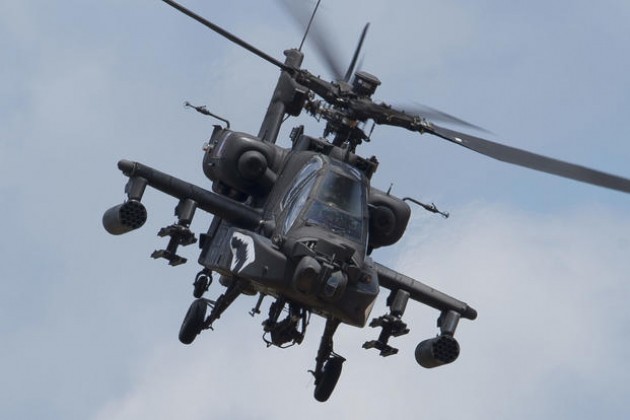 NATO tập hợp 5 máy bay trực thăng để đề phòng Nga