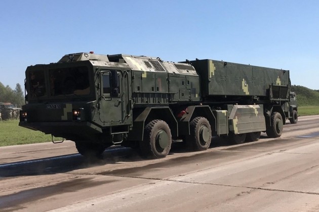 Tổ hợp tên lửa chiến thuật mới nhất của Ukraina “Grom-2” đã được ra mắt