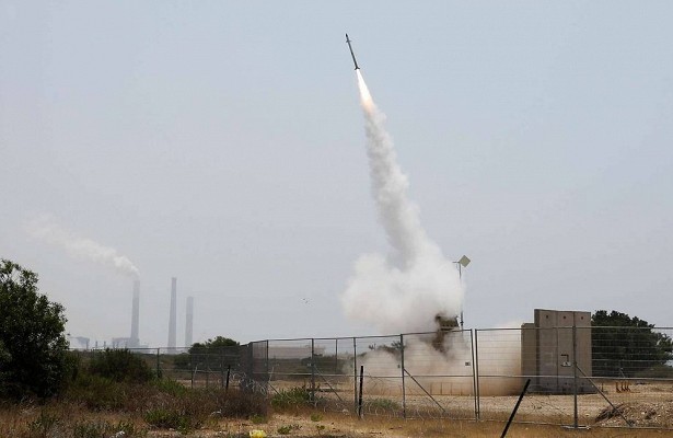 TT Donald Trump kêu gọi chấm dứt tấn công bằng tên lửa vào Israel từ Dải Gaza