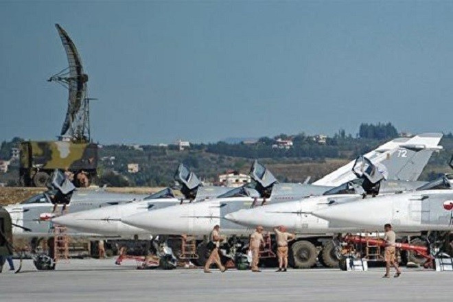  Các máy bay quân sự tại căn cứ Không quân Khmeimim của Nga.