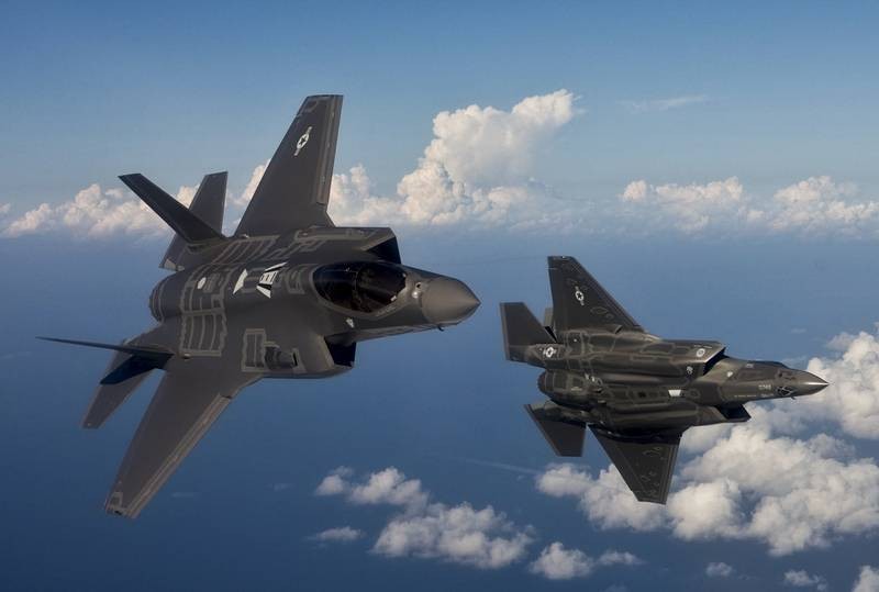 Máy bay chiến đấu F-35 được trang bị thêm hệ thống tránh va chạm mặt đất mới.