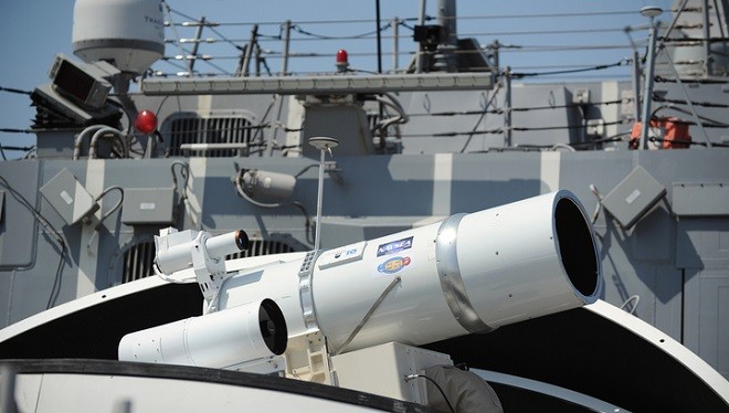 Hệ thống laser chiến đấu sẽ giúp tăng sức mạnh tấn công của các tàu Hải quân Mỹ.