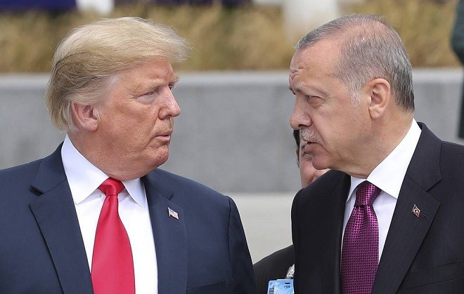 Tổng thống Mỹ Donald Trump và Tổng thống Thổ Nhĩ Kỳ Tayyip Erdogan.
