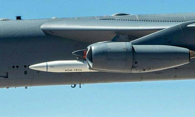 Tên lửa siêu thanh phản lực của Không quân Mỹ.