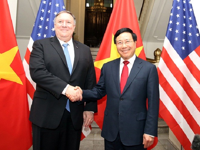 Phó Thủ tướng, Bộ trưởng Ngoại giao Phạm Bình Minh và Ngoại trưởng Hoa Kỳ Michael Pompeo. Ảnh: VGP/Hải Minh