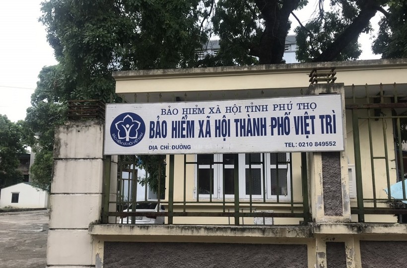 Bảo hiểm xã hội TP Việt Trì, nơi đã thu tiền đóng BHXH bắt buộc và cấp sổ BHXH cho 86 người lao động của Công ty Bảo Việt Phú Thọ và Bảo hiểm Nhân thọ Phú Thọ. 