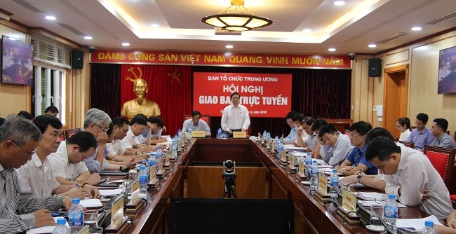 Đồng chí Phạm Minh Chính phát biểu chỉ đạo hội nghị.