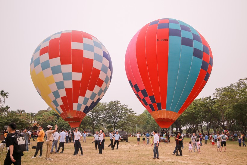 Lễ hội Khinh khí cầu Quốc tế năm 2023 với chủ đề: 'Huế - Nét đẹp Cố đô' (Ảnh: Hoàng Hải).