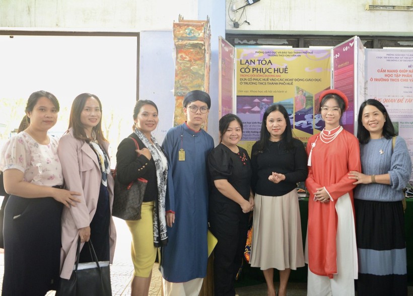 Hơn 250 HS tham gia cuộc thi sáng tạo thanh thiếu niên, nhi đồng và KHKT tại Huế.