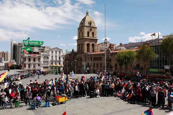Những người ủng hộ cựu Tổng thống Evo Morales biểu tình tại La Paz 