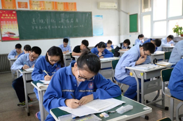 Trung Quốc: Phạt nặng tội quấy rối tình dục trong trường học