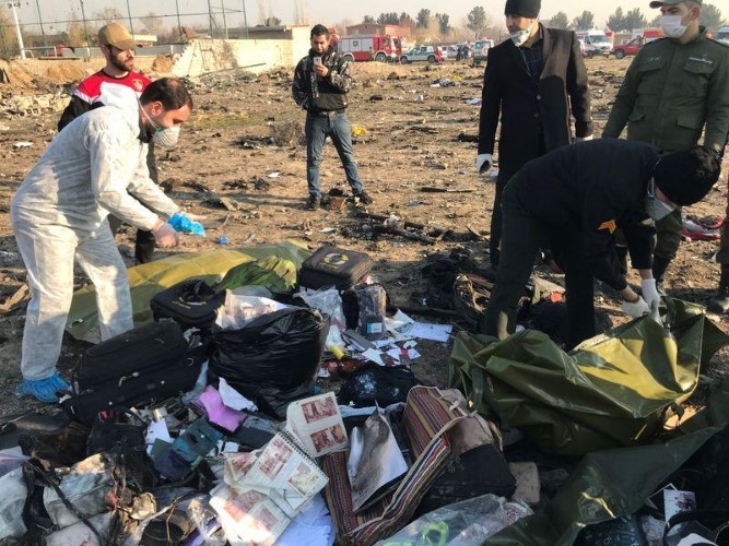 Máy bay Ukraine gặp nạn tại Iran, 176 người thiệt mạng