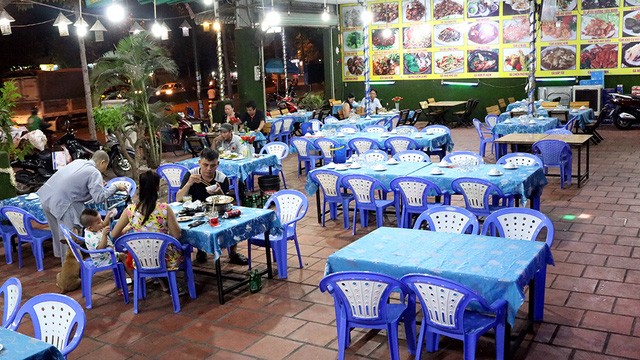 Quảng Bình: Nhà hàng, dân nhậu đổ lỗi cho… Nghị định 100