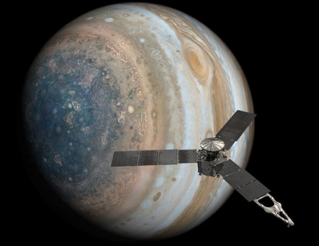 Tàu thăm dò Juno phát hiện ra sét dị hình.