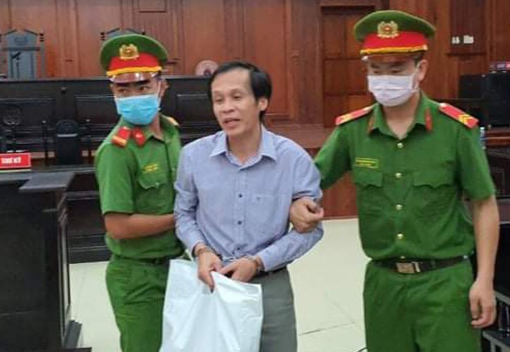 Cựu luật sư Trần Hữu Kiển tại phiên tòa xét xử phúc thẩm, ngày 26/11. Ảnh: CTV