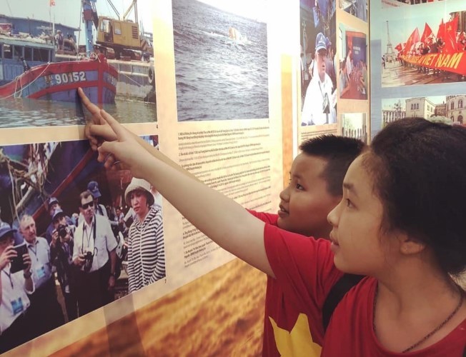 Nhà trưng bày Hoàng Sa là nơi giúp thế hệ trẻ được giáo dục tình yêu với biển, đảo của Tổ quốc.