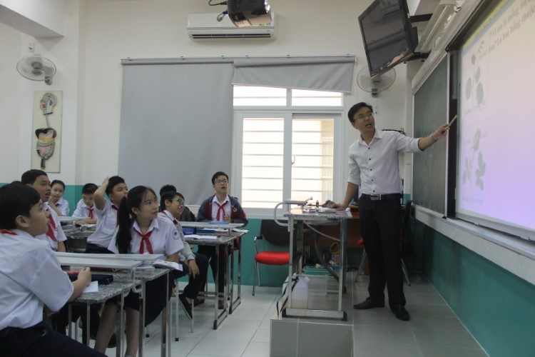 Trường THCS Nguyễn Du, Quận 1 đẩy mạnh ứng dụng CNTT trong dạy học và quản trị nhà trường. Ảnh minh họa: P.Nga 