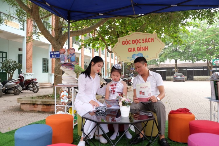 Ý nghĩa Ngày hội gia đình đọc sách của Trường THCS Trung Sơn Trầm.