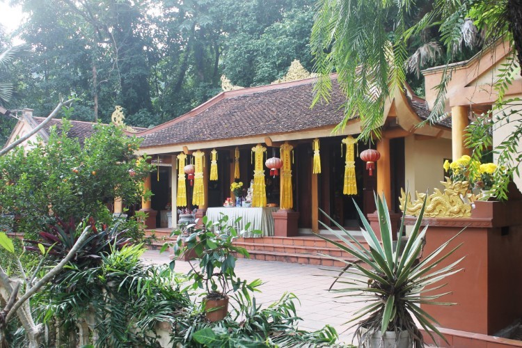 Chùa Sùng Khánh nơi lưu giữ bảo vật quốc gia.