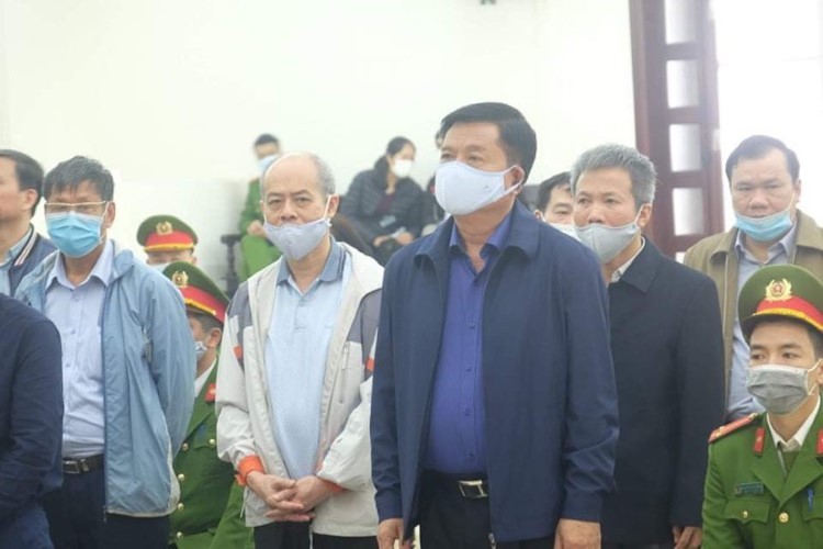 Các bị cáo tại phiên tòa xét xử vụ đại án Ethanol Phú Thọ.