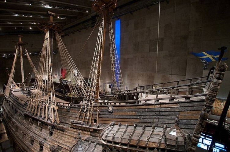 Vasa nằm dưới đáy biển 300 năm.