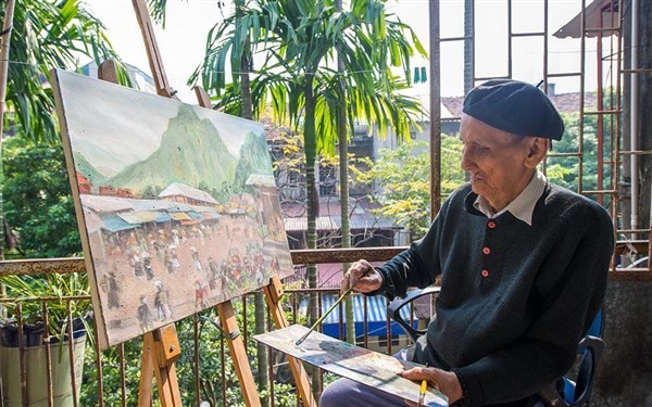 Ở tuổi 90 – họa sĩ, thầy giáo Chu Mạnh Chấn vẫn không ngừng sáng tác.