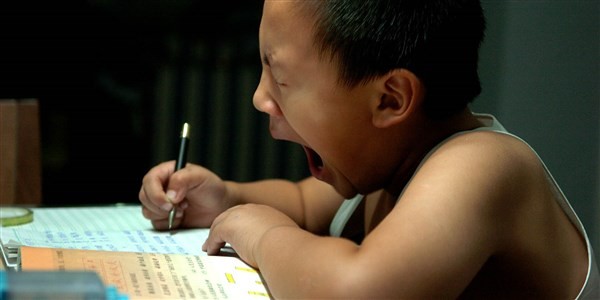 Trung bình, học sinh tiểu học Trung Quốc thiếu ngủ 30 phút/ngày.